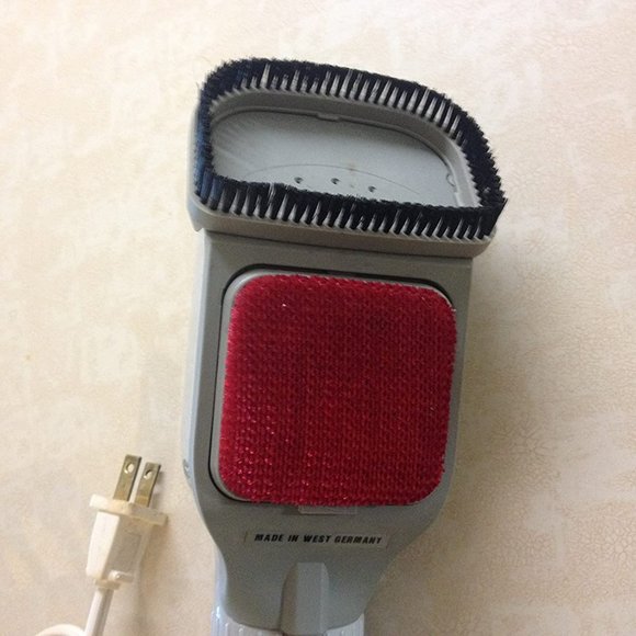 Sunbeam Steam Valet HANDHELD mini steamer - Picture 9 of 16